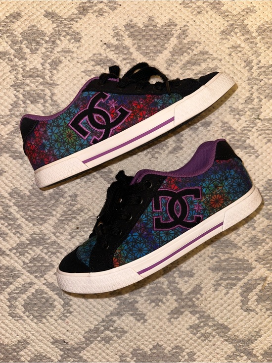 DC Shoes - DC Ladies 7.5 Multi-Color Floral Lace-Up Skate Shoes
